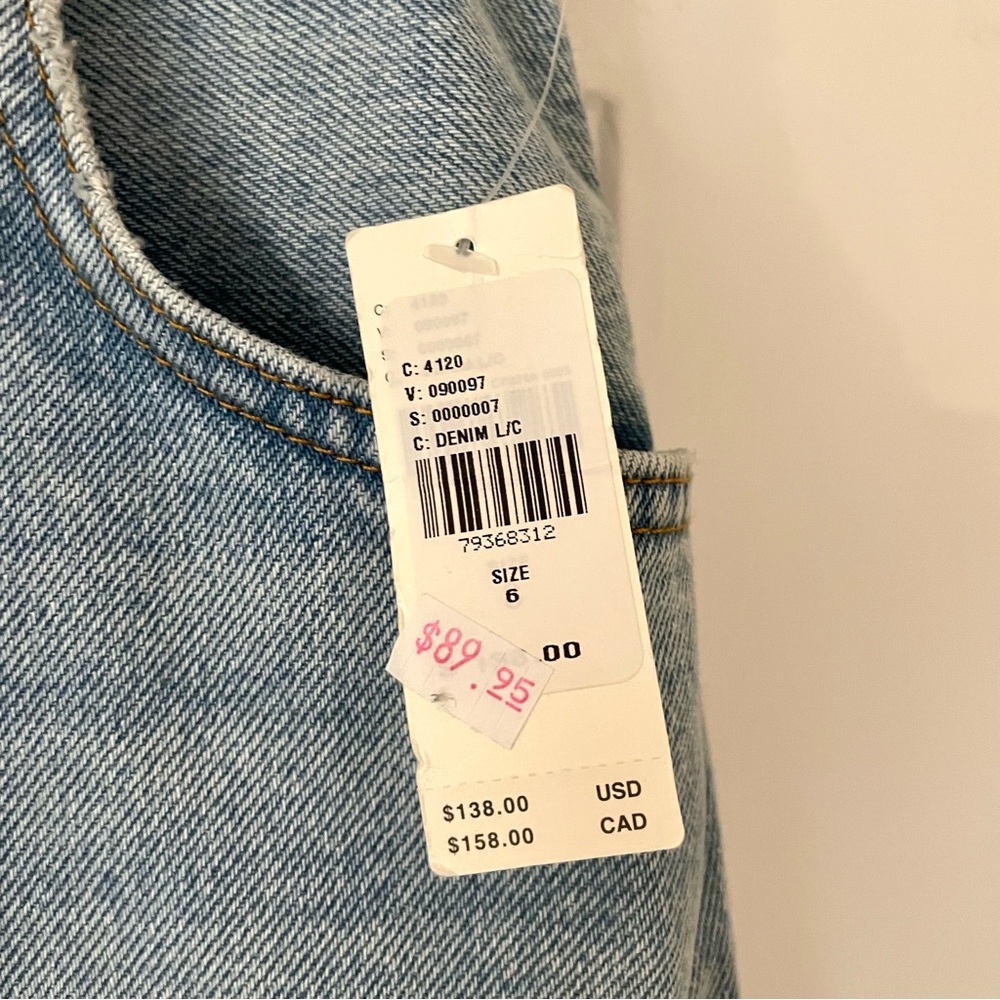 Pilcro Light Wash Denim Jean Skirt Sz 6 - Picture 3 of 11
